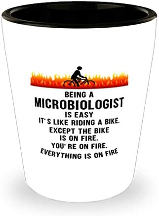 Egy Mikrobiológus Könnyű A Pohár 1,5 Oz