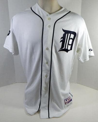 2011-es Detroiti Tigrisek Adam Wilk 58 Játékban Használt Fehér Jersey Sparky 11 Patch 48 85 - Játék Használt MLB Mezek